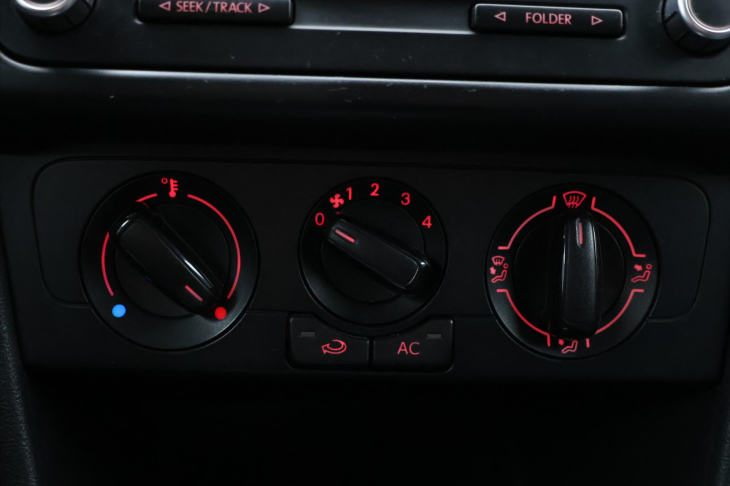 Volkswagen Polo 1,2 12V 44kW Klimatizace
