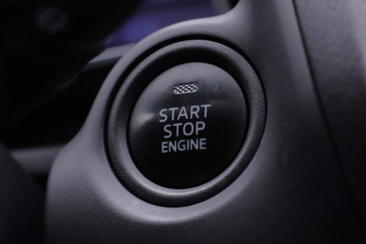 Mazda 3 2,0 i 121kW Sports-Line Xenon