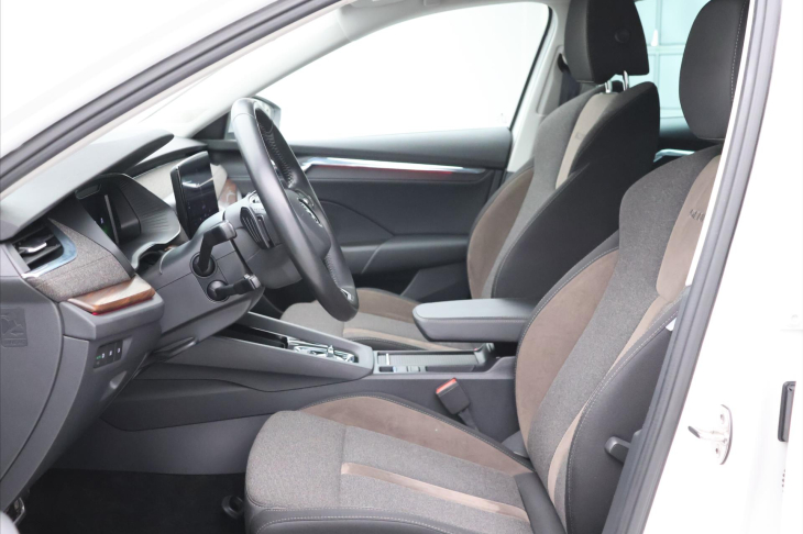 Škoda Octavia 2,0 TDI 147kW DSG CZ Scout DPH