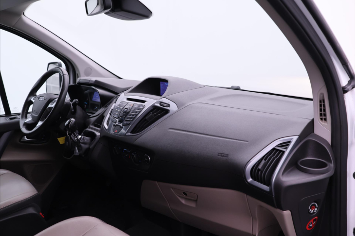 Ford Tourneo Custom 2,2 TDCi 114kW CZ L2 Titanium