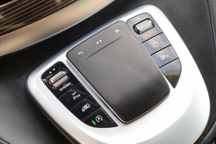 Mercedes-Benz Třídy V 2,0 300d 174kW Aut. L Kůže DPH