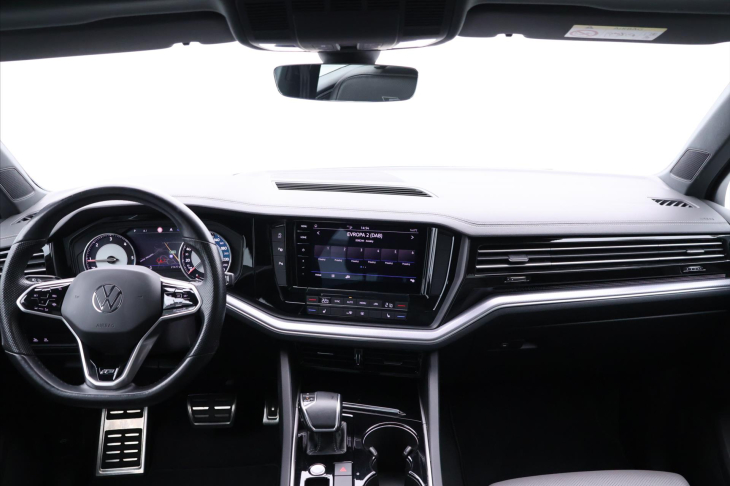 Volkswagen Touareg 3,0 V6 TDI R-Line Panorama TZ DPH