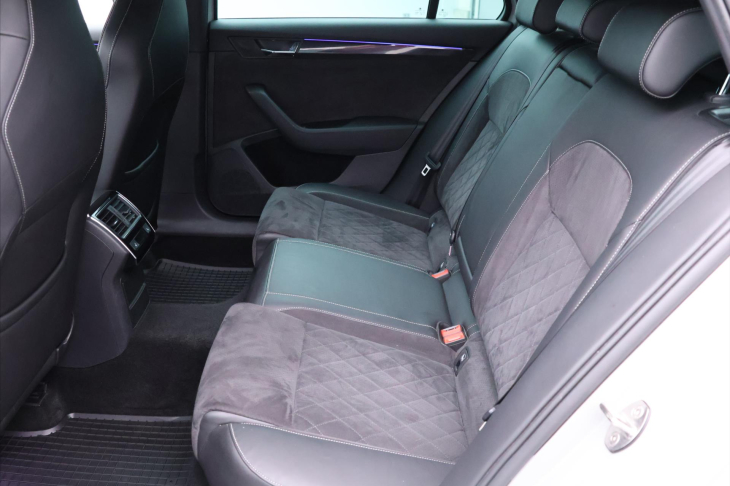 Škoda Superb 2,0 TDI 140 kW Sportline DSG