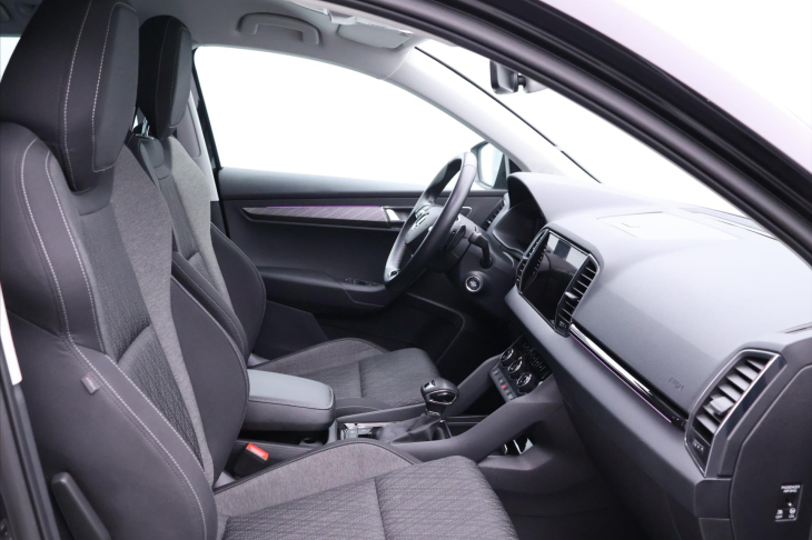 Škoda Karoq 2,0 TDI DSG Style Virtual DPH