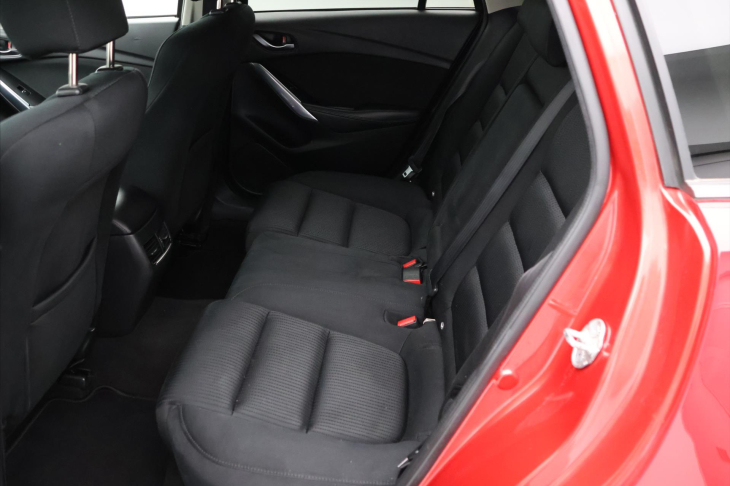 Mazda 6 2,0 121kW Center-Line