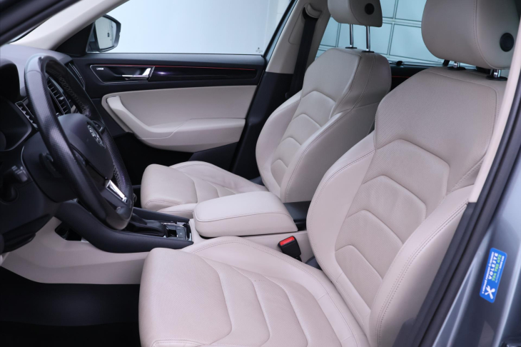 Škoda Kodiaq 2,0 TSI DSG 4x4 CZ Style 7Míst