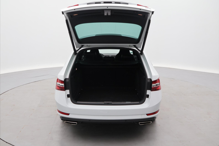 Škoda Superb 2.0 TSI 206kW DSG Sportline