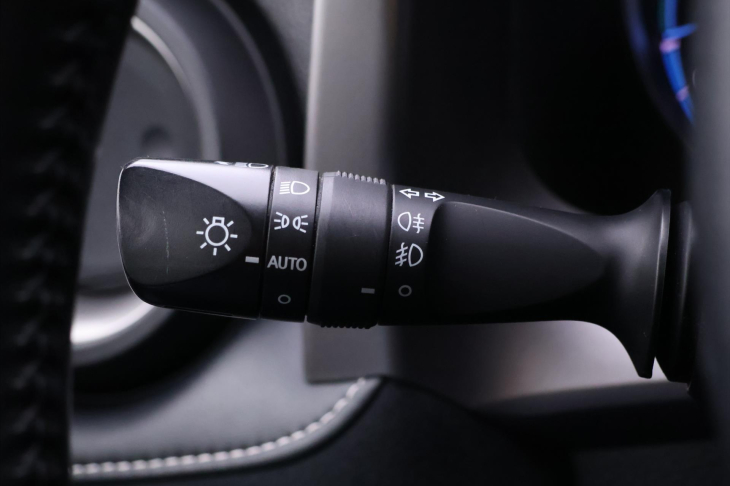 Toyota RAV4 2,5 Hybrid 114kW e-CVT 4WD CZ