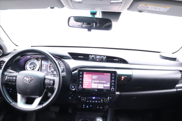 Toyota Hilux 2,8 D-4D 150kW Executive DPH