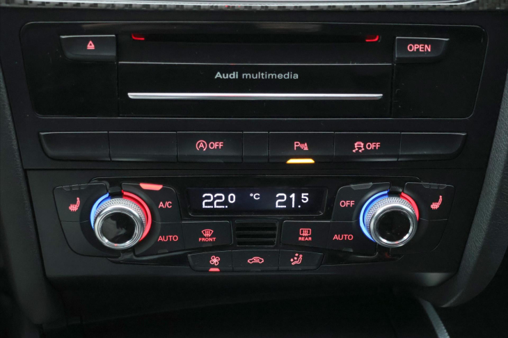 Audi A4 2,0 TDI 110kW quattro Xenon