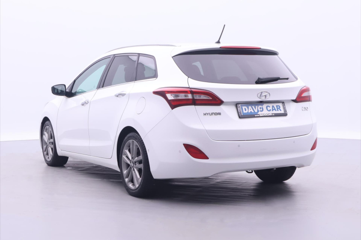 Hyundai i30 1,6 GDi 99kW Aut. CZ Weekend