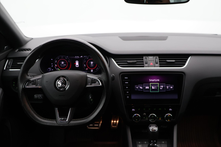 Škoda Octavia 2,0 TSI DSG RS245 LED Panorama