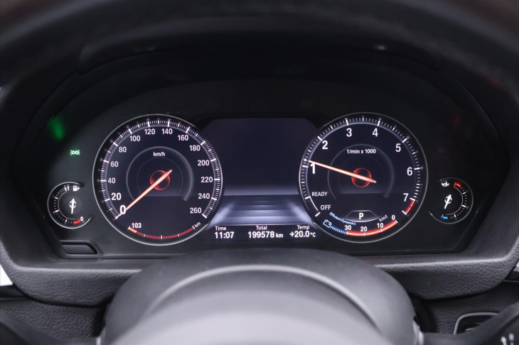 BMW Řada 3 1,5 318i Aut. M-Sport Shadow
