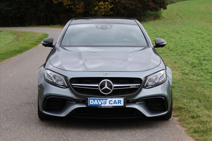 Mercedes-Benz Třídy E 4,0 63S 4MATIC+ 450kW AMG DPH