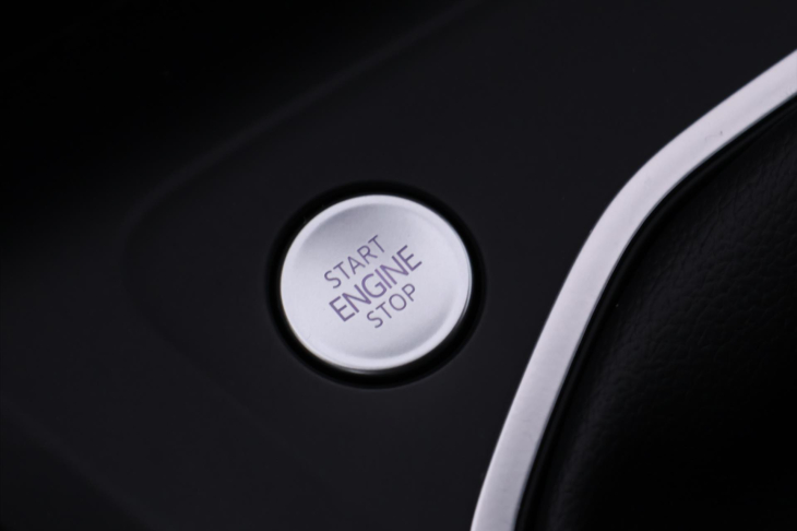 Volkswagen Golf 1,5 TSI 96kW Vrtual CZ LED