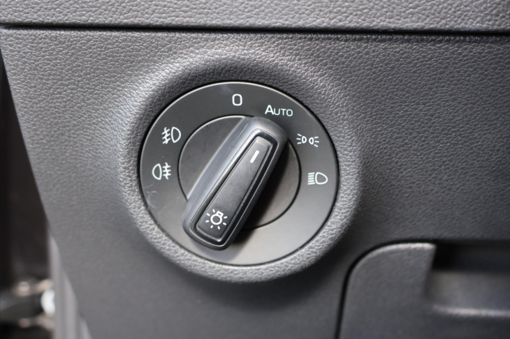 Škoda Karoq 1,0 TSI Soleil LED 1.Majitel