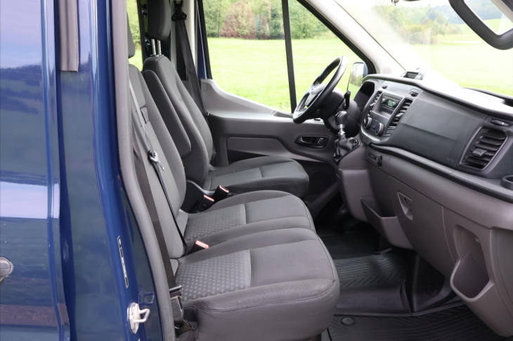Ford Transit 2,0 EB 96kW L2 9-Míst CZ DPH
