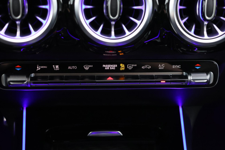 Mercedes-Benz GLB 2,0 200d 4Matic AMG Premium