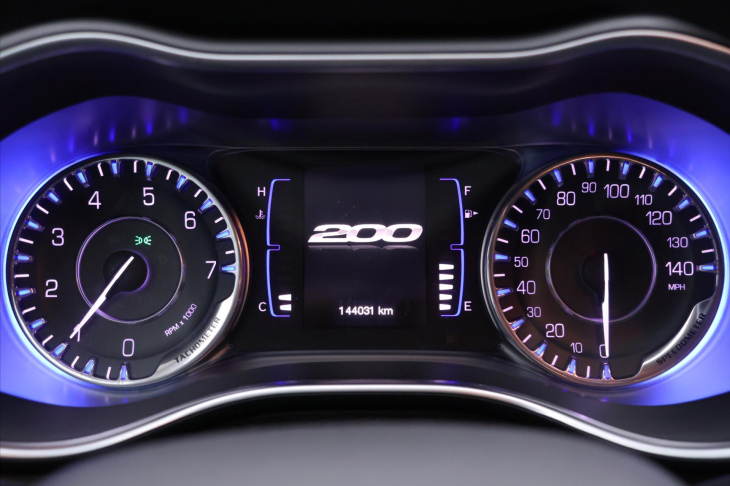 Chrysler 200 2,4 MultiAir 135kW Automat