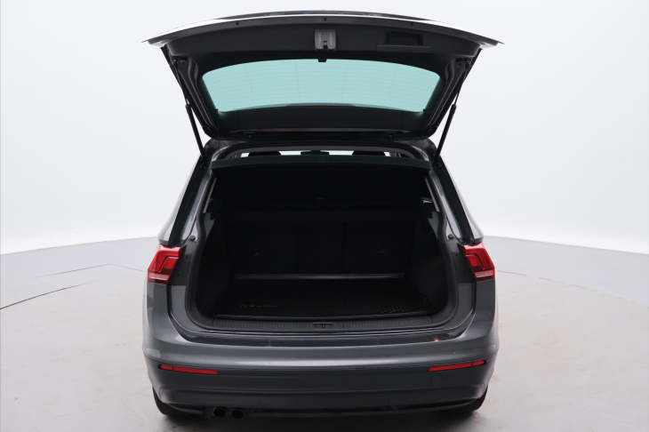 Volkswagen Tiguan 1,4 TSI 92KW CZ KLIMA LED