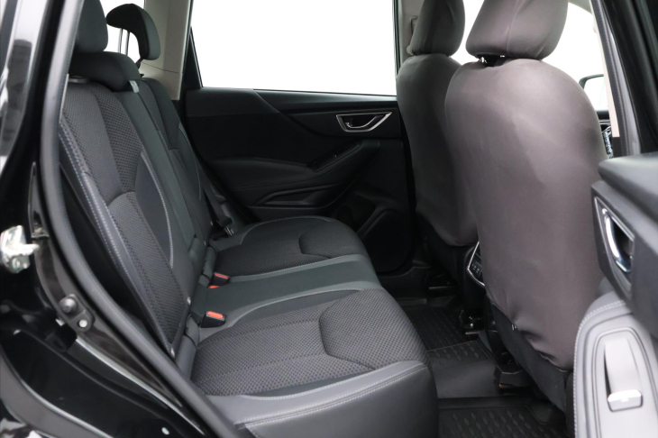 Subaru Forester 2,0 e-Boxer 110kW Comfort CZ