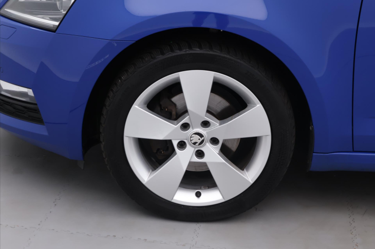 Škoda Octavia 2.0 TDI DSG CZ 125let LED 1Maj