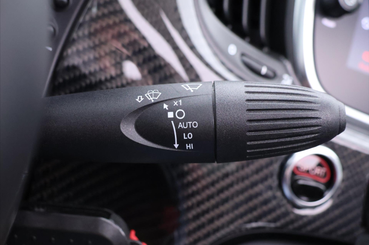 Abarth 500 1,4 T 132kW Competizione 595 C