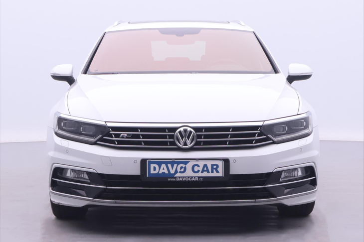 Volkswagen Passat 1,5 TSI DSG R-line Matrix DPH