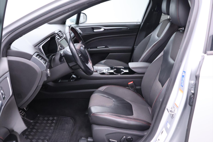 Ford Mondeo 2,0 TDCI 132kW ST LINE