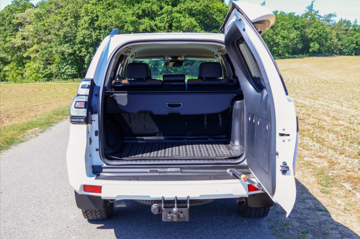 Toyota Land Cruiser 2,8 D-4D 150kW Executive CZ DPH