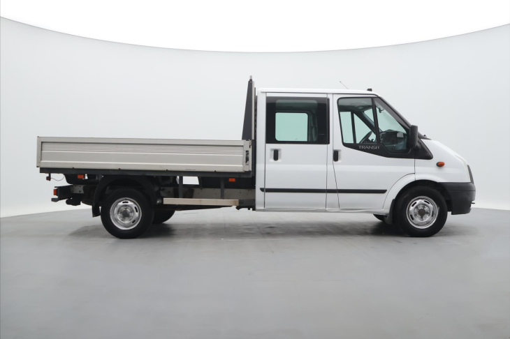 Ford Transit 2,2 TDCi 92kW 330L Base 7-Míst