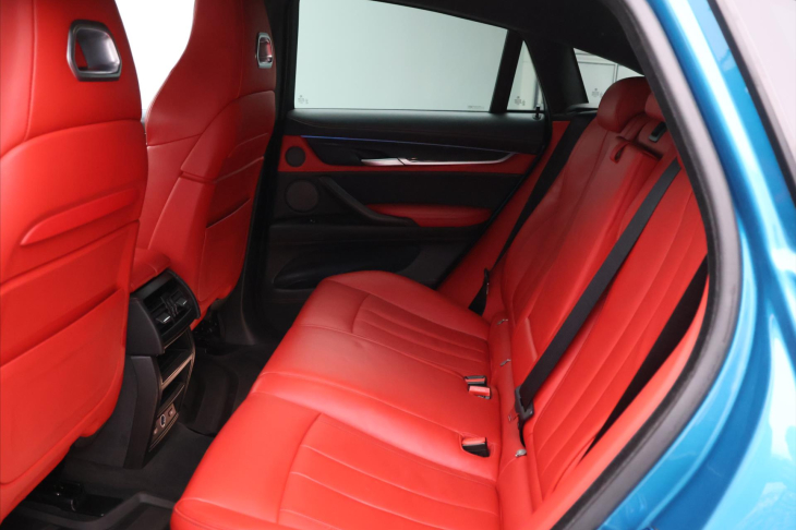 BMW X6 4,4 423kW xDrive Aut.klima CZ M