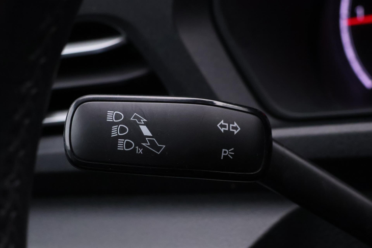 Volkswagen Caddy 2,0 TDI DSG Maxi Navi LED DPH