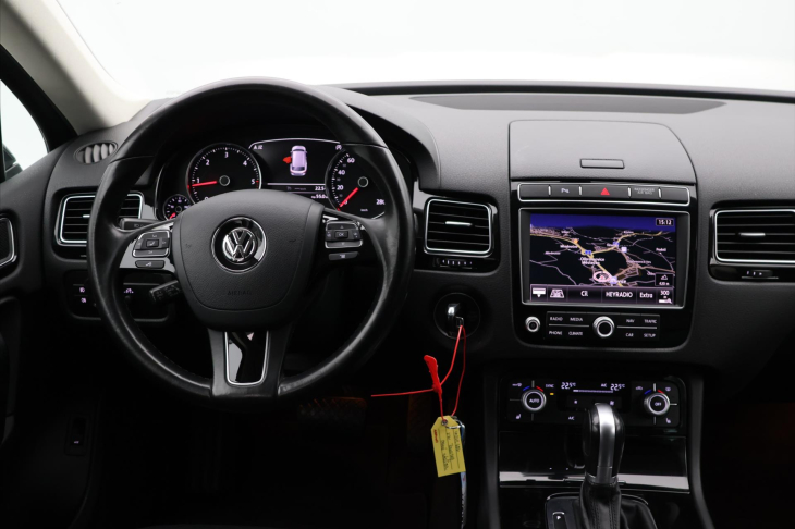 Volkswagen Touareg 3,0 TDI DSG 4M Exclusive 1.Maj