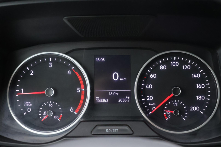 Volkswagen Crafter 2,0 TDI 103kW L2H2 DPH 1.Maj