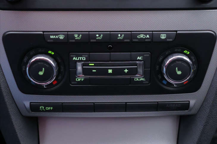 Škoda Octavia 2,0 TDI 103kW Elegance CZ