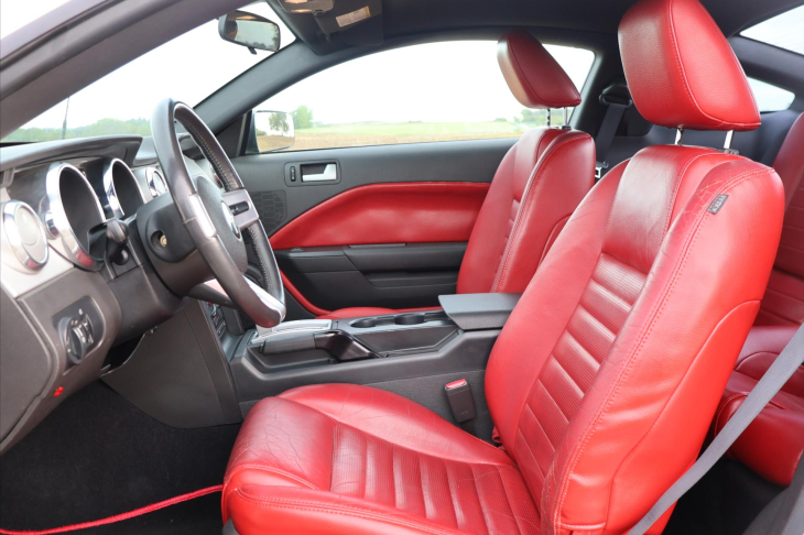 Ford Mustang 4,6 GT 224kW Ford Racing USA