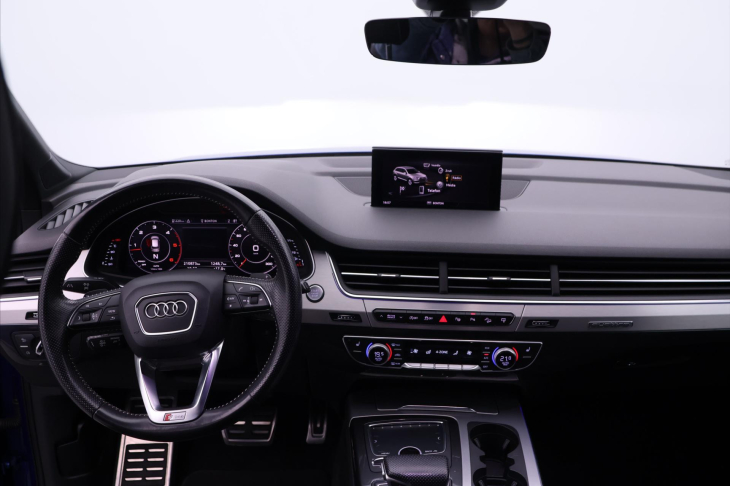 Audi Q7 3,0 TDI 200kW Quatrtro CZ DPH