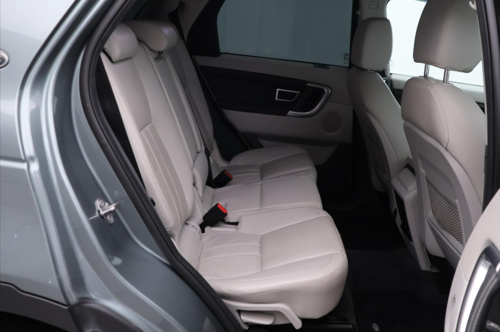 Land Rover Discovery 2,0 TD4 SE 132KW 4WD CZ SPORT