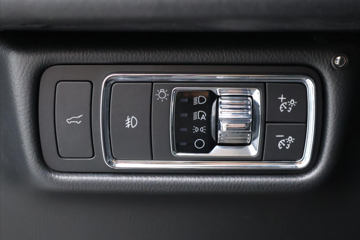 Lincoln Aviator 3,0 EvoBoost V6 AWD CZ