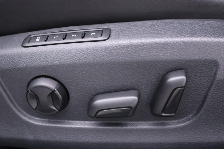 Škoda Superb 2,0 TDI 110kW Style DSG DPH CZ