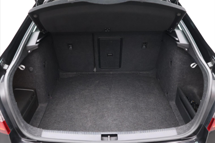 Škoda Octavia 2,0 TSI 140kW DSG Style CZ