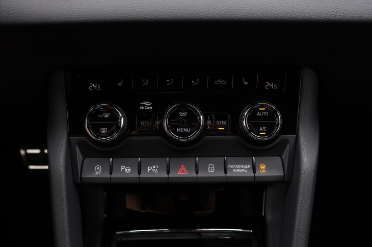 Škoda Karoq 2,0 TDI 4x4 DSG Sportline DPH