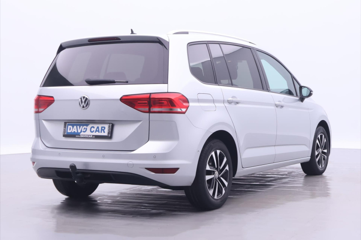 Volkswagen Touran 1,6 TDI 85kW DSG Navi Tažné