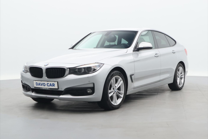 BMW Řada 3 2,0 320d 140kW xDrive CZ Sport-line