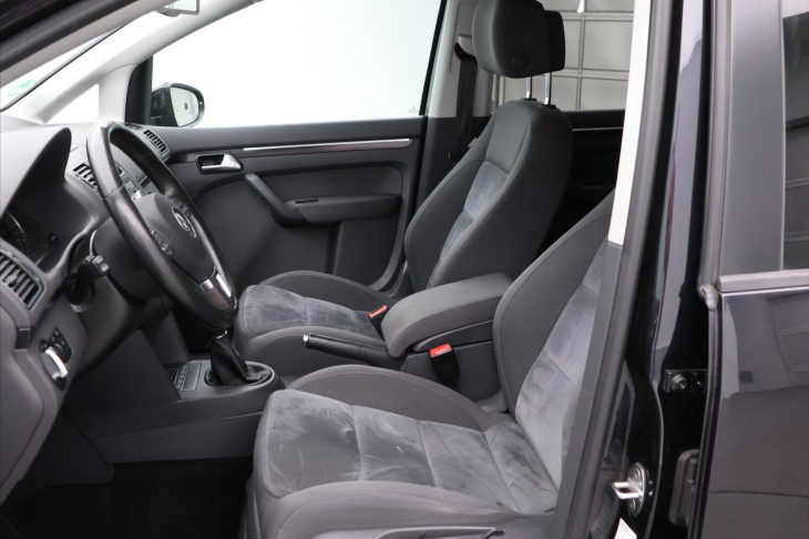 Volkswagen Touran 2,0 TDI 103kW Highline Tažné