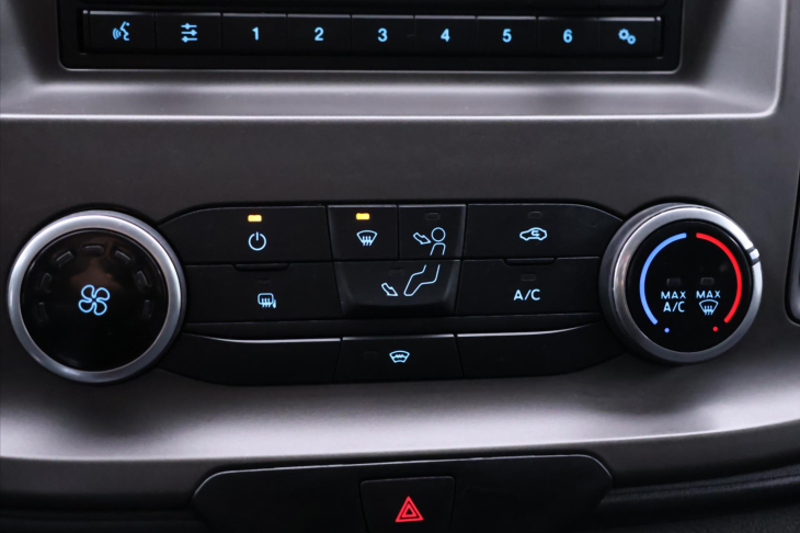 Ford Transit Custom 2,0 TDCI 77kW CZ Klima 1.Maj