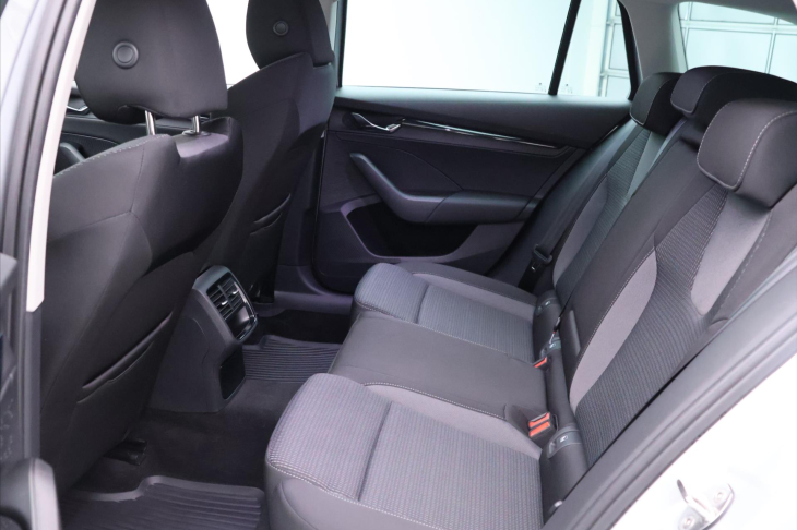 Škoda Octavia 2,0 TDI 85kW CZ DPH Ambition