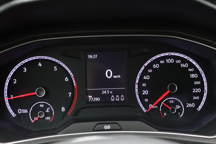 Volkswagen T-Roc 1,5 TSI 110kW Style CZ LED