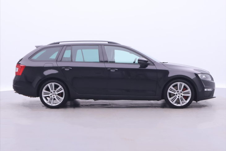 Škoda Octavia 2,0 TSI 162kW Navi Xenon RS